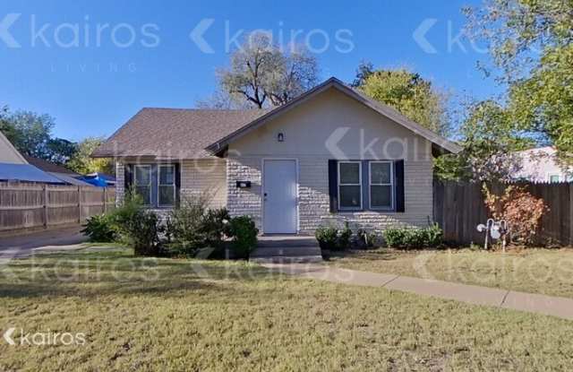 Photo of 411 Sunset Terrace