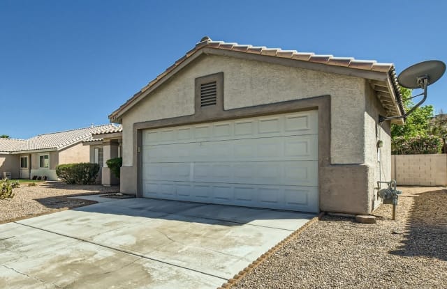 427 Yarnell Drive - 427 Yarnell Drive, North Las Vegas, NV 89031