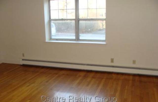 Photo of 497 Centre St.