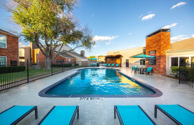 Huntington Circle Apartments