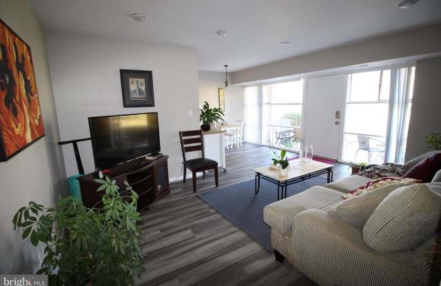 Photo of 4969 Americana Dr Apt T10