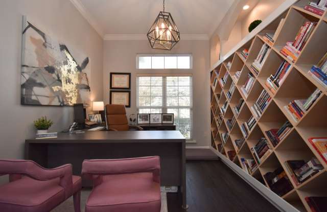 7289 SW 35th Road Luxury Home with Heated Saltwater Pool, Outdoor Kitchen & Office in Garrison Way