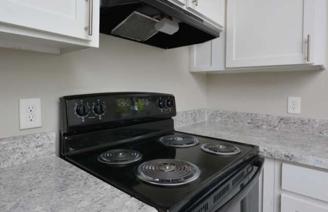 Pine Ridge Apartments