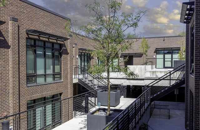 Photo of 21 and View