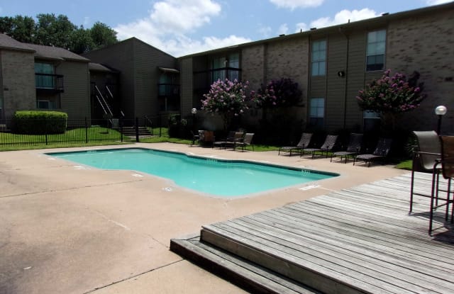 Bayou Bend Apartments