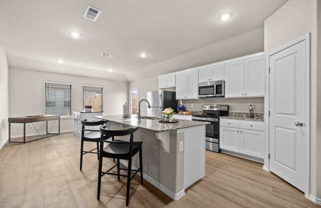 2521 S County Rd 1105