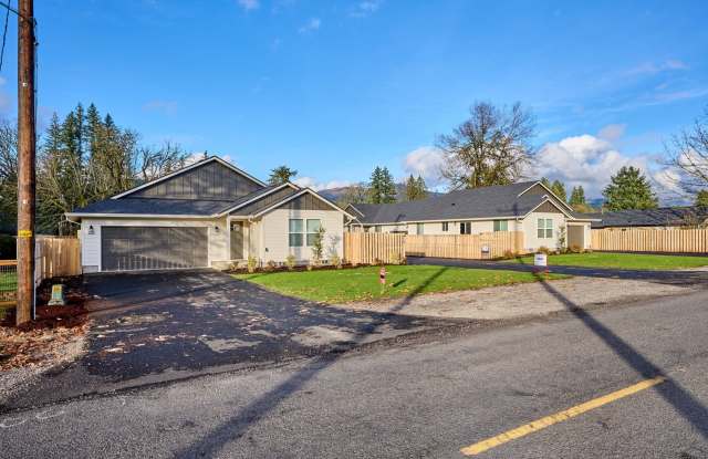 Photo of 3Bedroom/2 Bathrooms new built in Mill City