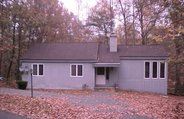 105 Davida Pines Dr Mohnton Pa - 105 Davida Pines Dr, Berks County, PA 19543