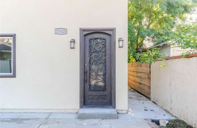 17428 Roscoe Boulevard