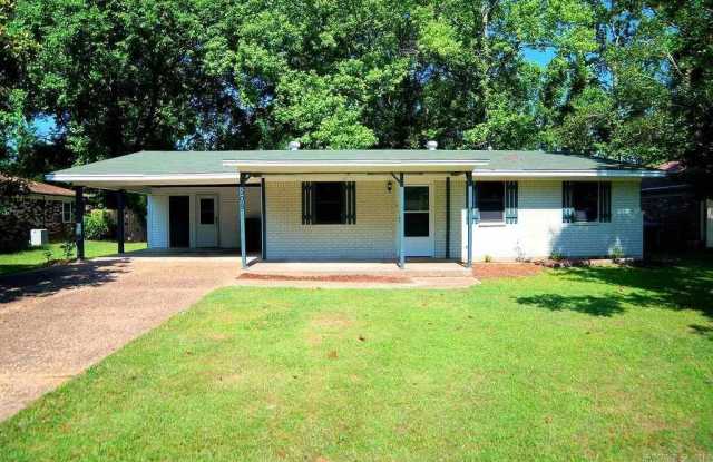 Photo of 4505 Timberland Drive