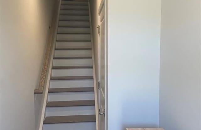 948 Broad River Lane