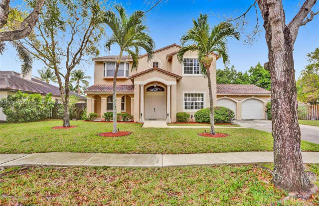 1451 SW 52nd Way