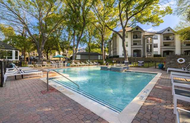 Thornbury at Chase Oaks