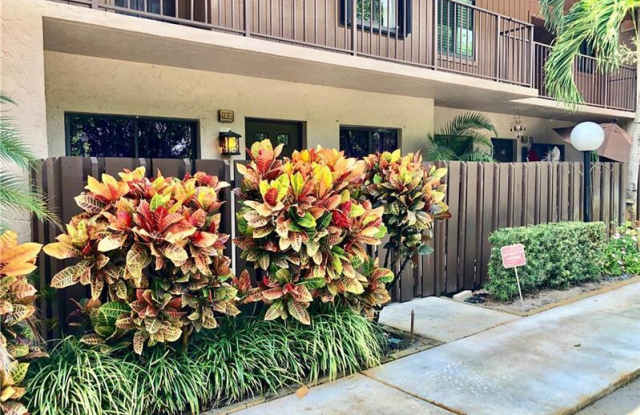 2335 Southwest 22nd Avenue