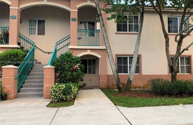 1260 SE 29th St - 1260 SE 29th St, Homestead, FL 33035