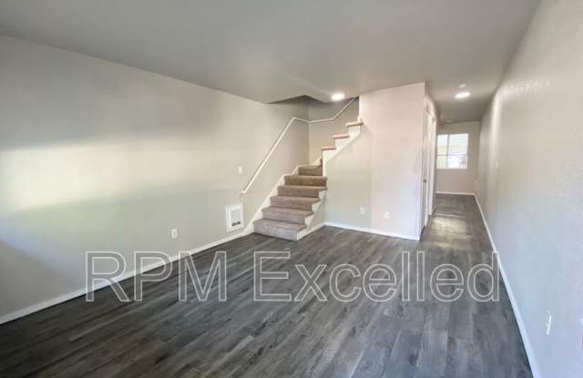 Photo of 634 M St NE