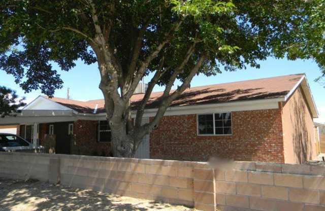 6116 Cloudcroft Road NW