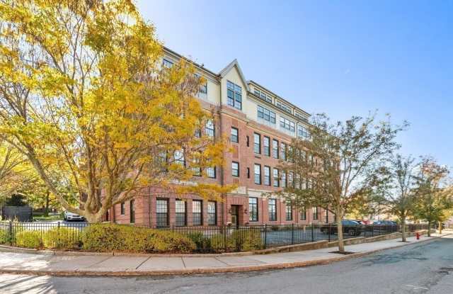 Photo of 72 Ashland Street