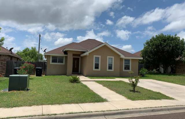 2075 Fox Borough Dr - 2075 Fox Borough Drive, Eagle Pass, TX 78852