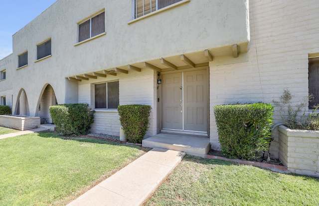 225 N Standage #107 - 107