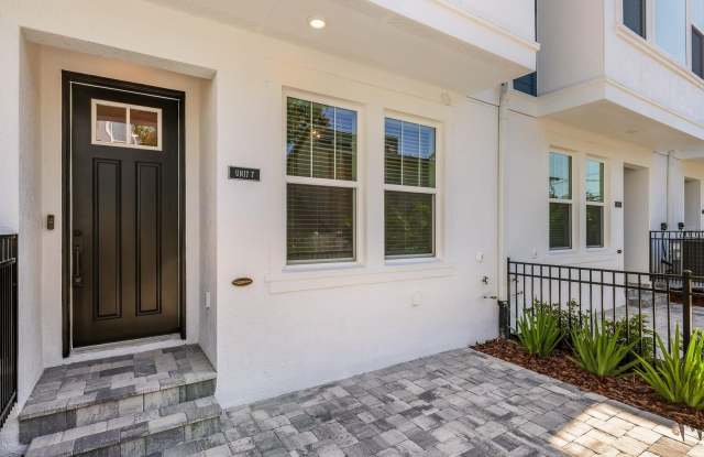 6605 N NEBRASKA AVENUE