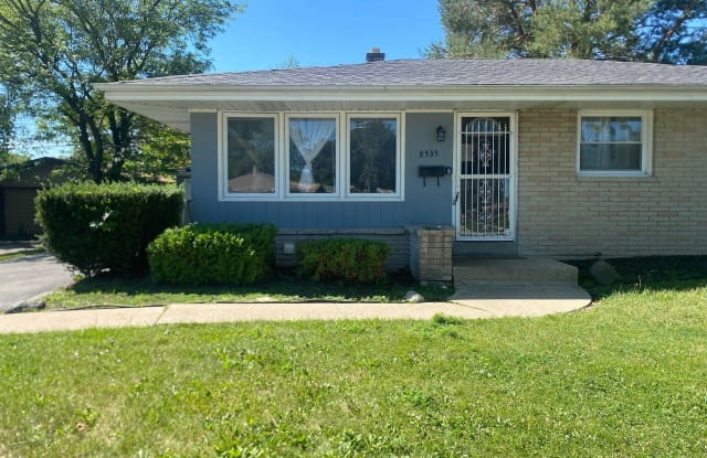 8535 W Brentwood Ave - 8535 West Brentwood Avenue, Milwaukee, WI 53224