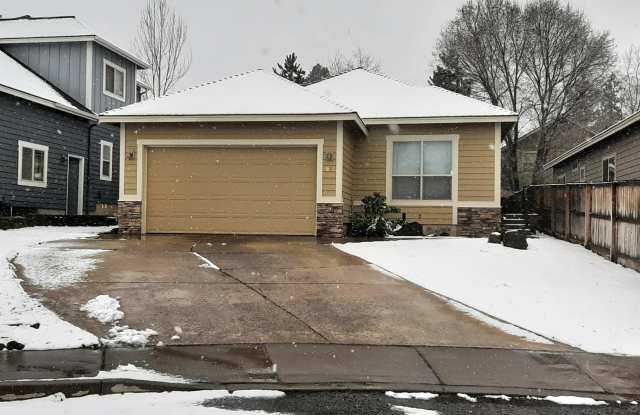 1273 Southwest Tanner Court