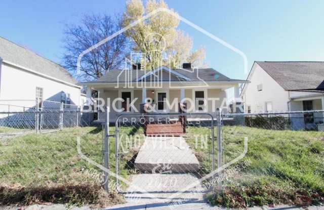 404 East Emerald Avenue