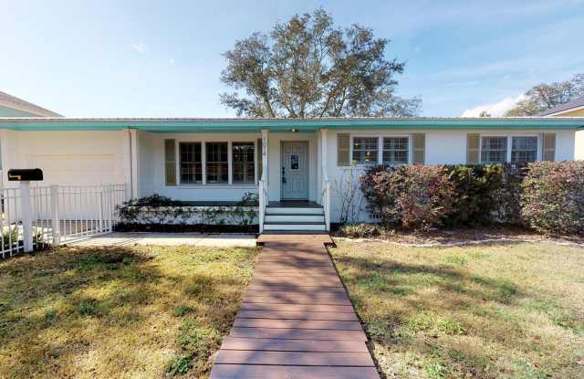 1014 PENMAN Road