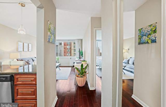 11801 ROCKVILLE Pike unit: 1109