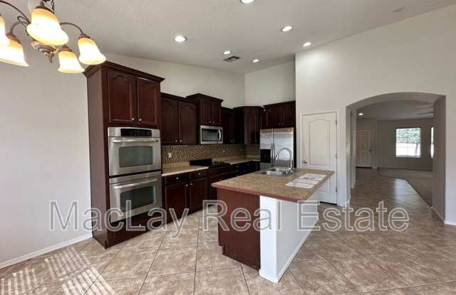 2361 W Quick Draw way