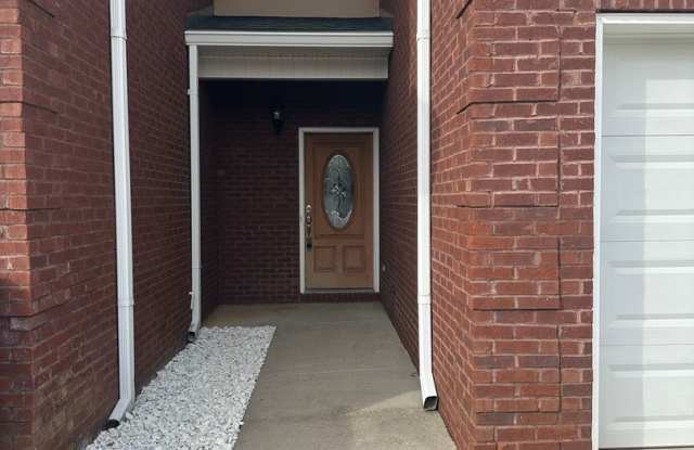 Eagle Landing - End Unit