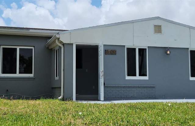 1766 NE 181ST ST #0 NORTH MIAMI BEACH, FL 33162