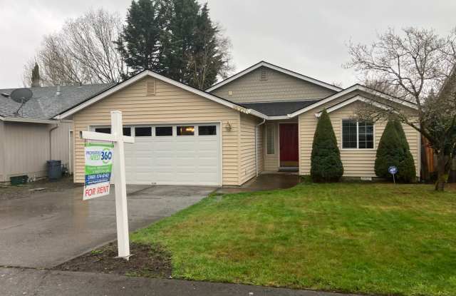 Beautiful Ranch Style Home ~ 3 Beds/2 Baths - 16003 Northeast 77th Circle, Orchards, WA 98682