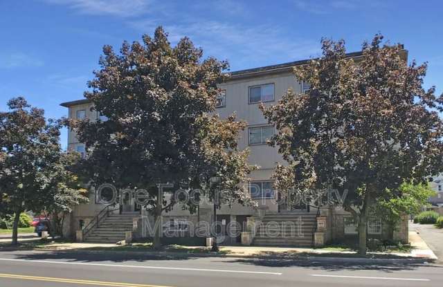 807 West Third Street