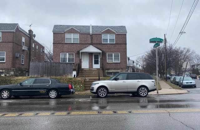 Photo of 6434 OXFORD AVENUE