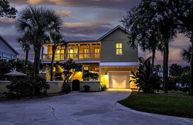 Photo of 312 AMELIA COURT