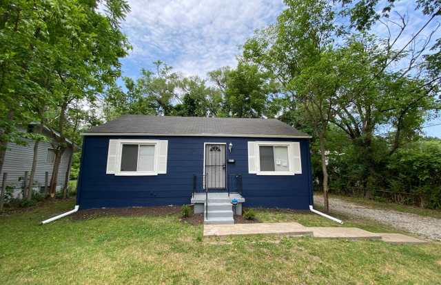 511 Graf Ave