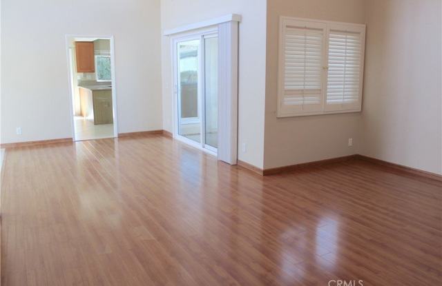 19431 Sierra Luna Road