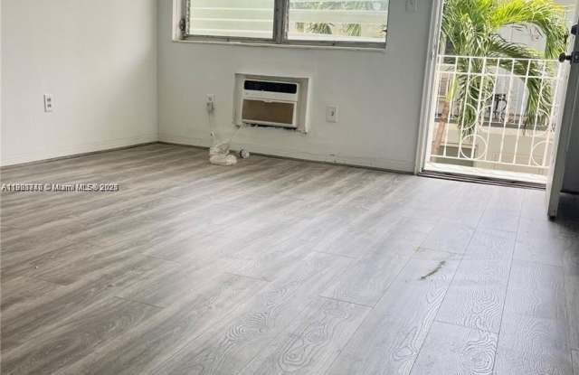 Photo of 780 81st St