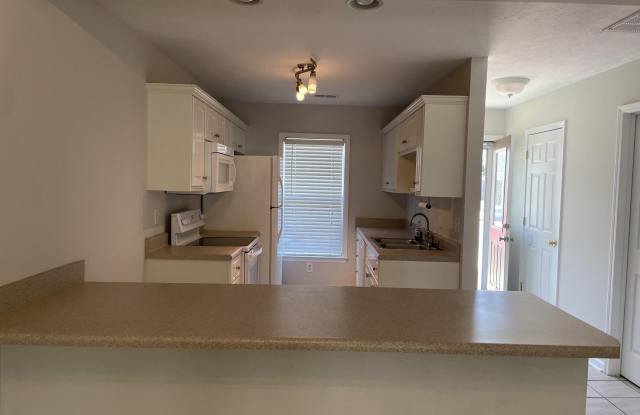 143 Portofino Lane SW