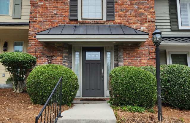 1085 Holly Drive