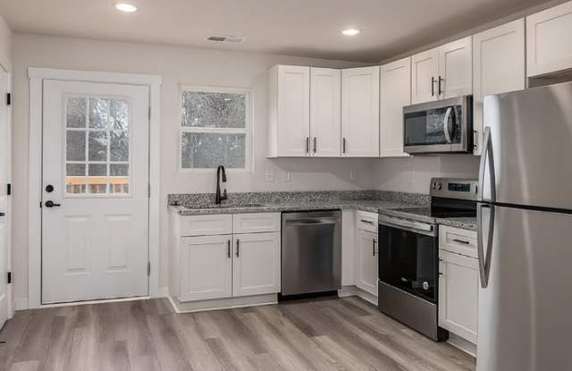 442 22nd Street Southwest