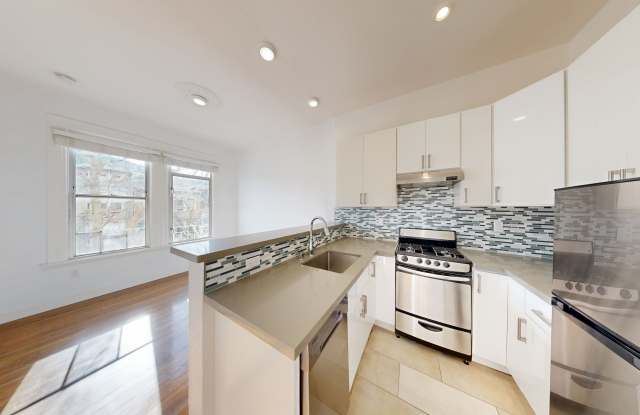 3264 Mission Apartments