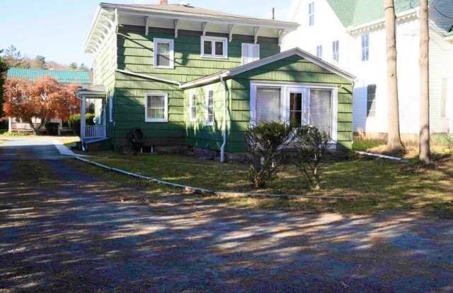 823 Court Street unit: 2