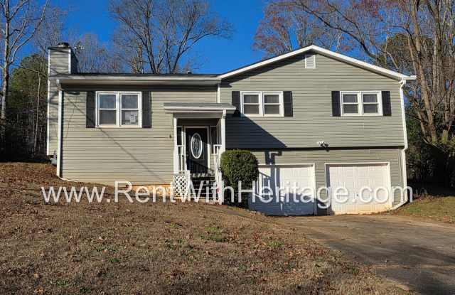 Photo of Georgous 3 Bedroom, 2 Bath home with lots of upgrades