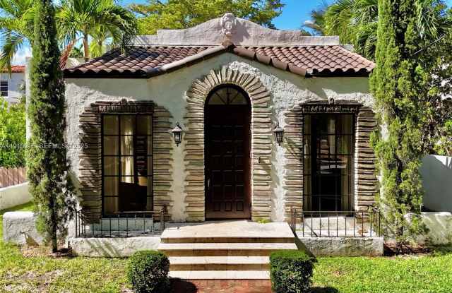 Photo of 3718 Sheridan Ave