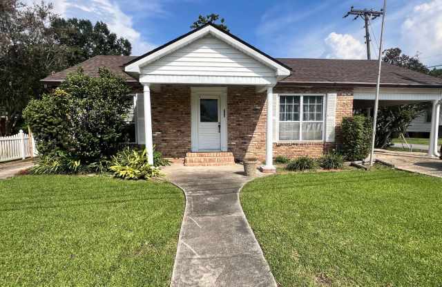 Photo of 311 S Morgan Avenue