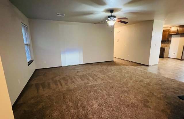3BR 2BA Duplex with 2 car garage