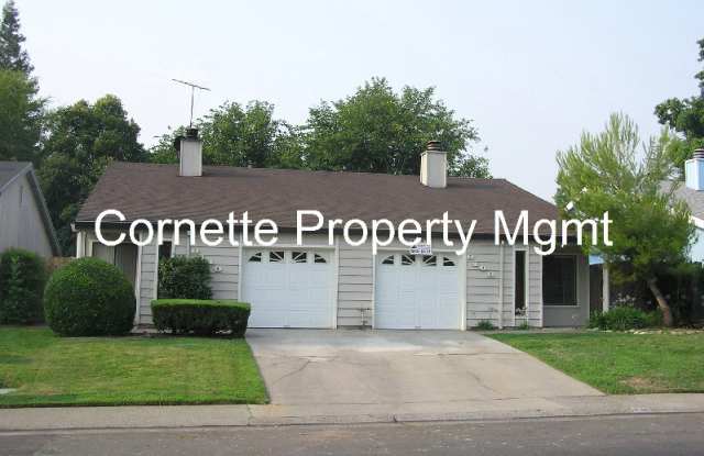 Photo of Wonderful 2 bedroom 2 bath duplex is located in Fair Oaks!